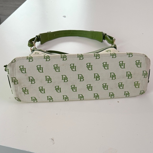 Dooney & Bourke Green and White Shoulder Bag - Picture 4 of 16
